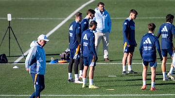 Carlo Ancelotti, head coach of Real Madrid CF, is seen during the Real Madrid training session ahead of the Copa del Rey 2024/25 match against Celta de Vigo at Ciudad Real Madrid in Valdebebas, Spain, on January 15, 2025. (Photo by Alberto Gardin/NurPhoto via Getty Images)