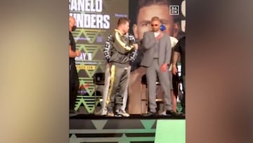 Lo han llamado "La cobra definitiva": atentos al final del pesaje de Canelo vs. Saunders