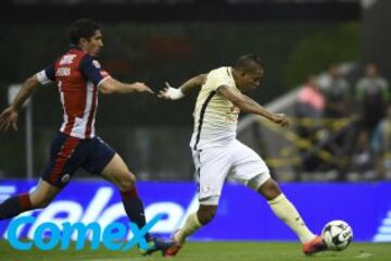 El Clásico pintó bien para Chivas