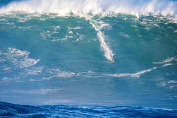 TUDOR Nazar¨¦ Tow Surfing Challenge presented by Jogos Santa Casa.