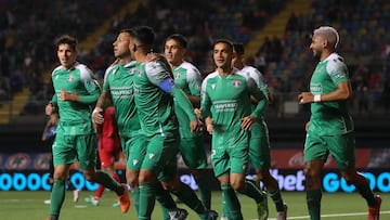 La noche de contrastes de Valencia