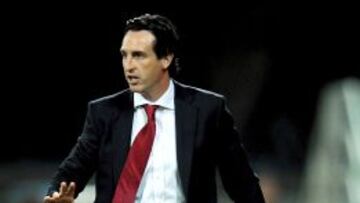 Emery dirige a su equipo ante el Rijeka.