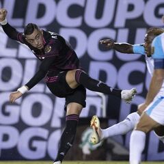 Así fue el doblete de Rogelio Funes Mori contra Guatemala