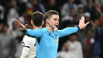 Todos los ¨¢rbitros que pitar¨¢n en el Mundial de Clubes 2025: ?de qu¨¦ pa¨ªses son y por qu¨¦ no hay espa?oles?