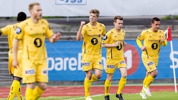 Sorloth celebra un gol con el Bodo/Glimt.
