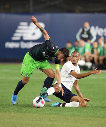 Preview | Bruno Fernandes of Sporting CP and Fabinho of Liverpool