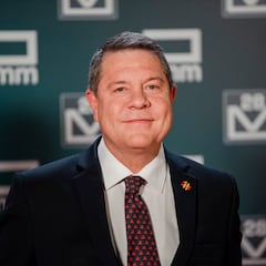 La vida personal de Emiliano García-Page: de sus orígenes humildes a enfrentarse a Pedro Sánchez