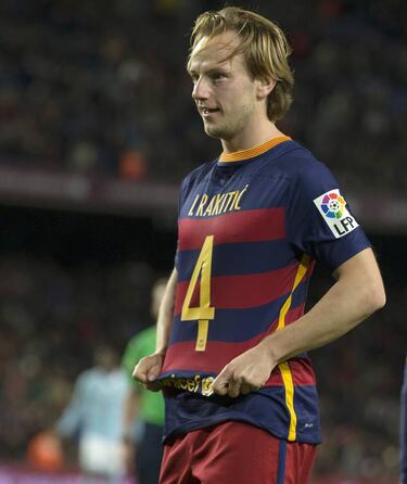 Barcelona destroy Celta with second half rout