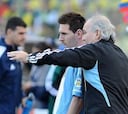 Sabella: "Con Messi hablo poco"
