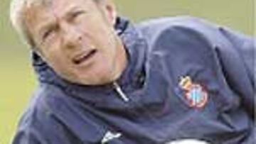 Luis Fernández, confiado.