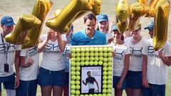 El torneo de Stuttgart, ahora denominado Boss Open por razones de patrocinio, es uno de los más antiguos del tenis. Su primera edición fue en 1898, aunque después desapareció y se recuperó en 1978. Desde entonces hasta 2014 se disputó sobre tierra batida. Nadal, Federer, Lendl o Agassi figuran en el palmarés de una cita de categoría 250 que, además del premio monetario, entrega un automóvil de la casa Mercedes, con sede en la ciudad, a sus ganadores.