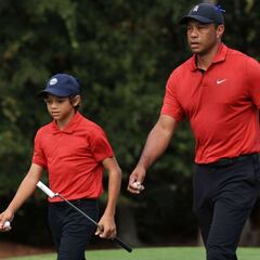 Tiger saca la magia... y su hijo Charlie asusta con 12 años