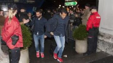 05/03/16 VIAJE LLEGADA DEL BARCELONA A BILBAO ARDA TURAN DANI ALVES