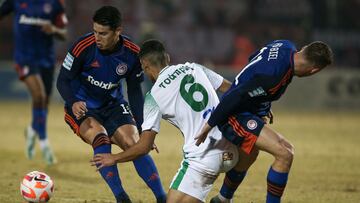 James Rodríguez ante Levadiakos. Juega 83 minutos.