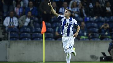 Herrera anotó el segundo gol mexicano en la Champions 16-17