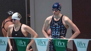 La nadadora trans Lia Thomas antes de una carrera en los campeonatos universitarios de Estados Unidos.