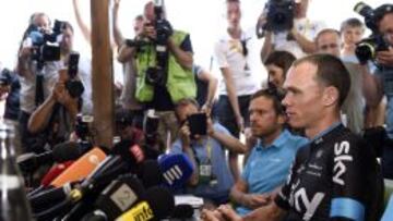 Froome, en rueda de prensa.