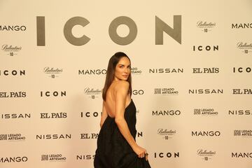 Eugenia Silva posa en la alfombra roja de la gala por el décimo aniversario de 'Icon' celebrada en el Consulado Italiano de Madrid.