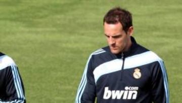 Metzelder podría marcharse al Wolfsburgo, según 'Bild'