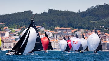 La Regata Rey Juan Carlos I El Corte Ingl¨¦s M¨¢ster arranca en Sanxenxo