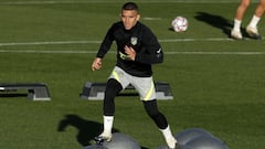 Torreira: "Quiero que Boca forme parte de mi carrera"