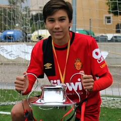 David López y Gonzalo, compañeros cadetes en el Mallorca se reencontrarán en el Bernabéu