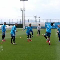 El Barcelona prepara el decisivo partido de vuelta ante el Lyon
