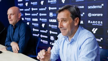 09/06/24 LEVANTE UD
PRESENTACION DEL ENTRENADOR JULIAN CALERO
RUEDA DE PRENSA FELIPE MIÑAMBRES