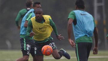 Edwin Valencia se lesiona en Nacional