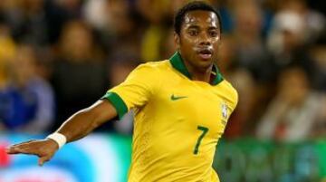 Por segunda vez consecutiva, Brasil vence a Argentina en la final. Ahora la estrella es Robinho.