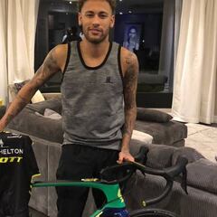 Neymar, gregario inesperado para Chaves y Yates en Mitchelton