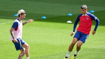 De Paul y Morata, en un entrenamiento del Atlético.