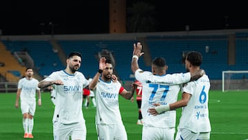 Al Hilal golea con sello sudamericano