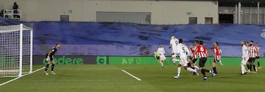 Benzema, cabeza de oro