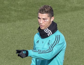 El ojo de Cristiano protagonista en el entrenamiento del Madrid