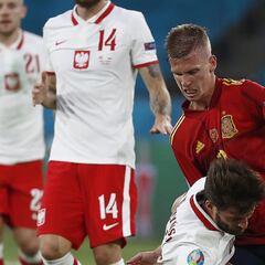 El 'vacile' que sufre Dani Olmo desde Croacia: "Te amamos, pero te vas a casa"