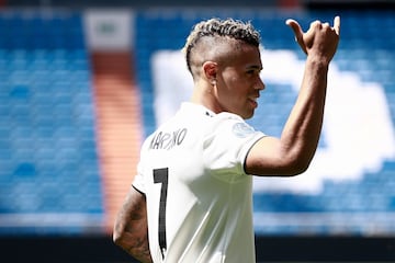 Mariano presentation at Real Madrid: photogallery