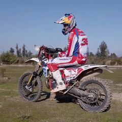 "La moto me ha entregado más experiencia que el colegio"