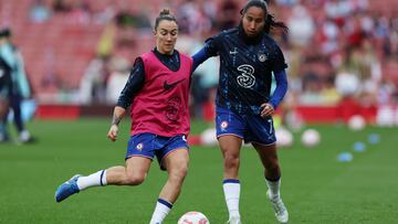 Lucy Bronze: Mayra es muy agresiva, pero también cariñosa