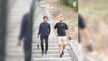 ¡Día mexicano! Lainez y Pizzuto visitaron a los niños del Sporting Braga