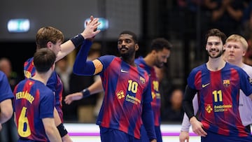 Dika Mem en un partido del Barcelona.