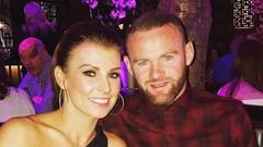 El futbolista Wayne Rooney con su mujer Coolen.