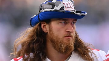 Why was NY Giants punter Jamie Gillan not allowed to fly home from London with the team?