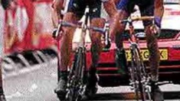 <b>EN 2002.</b> Bartoli (segundo por la izquierda) ganó el año pasado a su compañero Ivanov (izquierda), a Boogerd (segundo por la derecha) y a Armstrong (derecha).