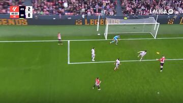 Es el mejor llegador de España y amenaza el trono de Olmo con De la Fuente: golazo de Sancet