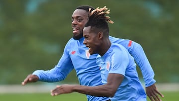 Iñaki Williams and Nico Williams during training with Athletic Bilbao.