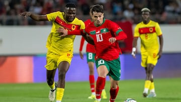 Agadir (Morocco), 22/03/2024.- Brahim Diaz of Morocco in action against Manuel 'Show' Cafumana of Angola during the friendly international soccer match between Morocco and Angola in Agadir, Morocco, 22 March 2024. (Futbol, Amistoso, Marruecos) EFE/EPA/JALAL MORCHIDI
