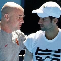 Andre Agassi deja de ser entrenador de Novak Djokovic