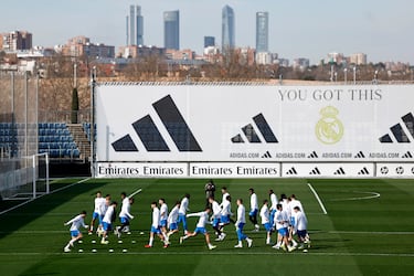 Huijsen, baja ante el Benfica