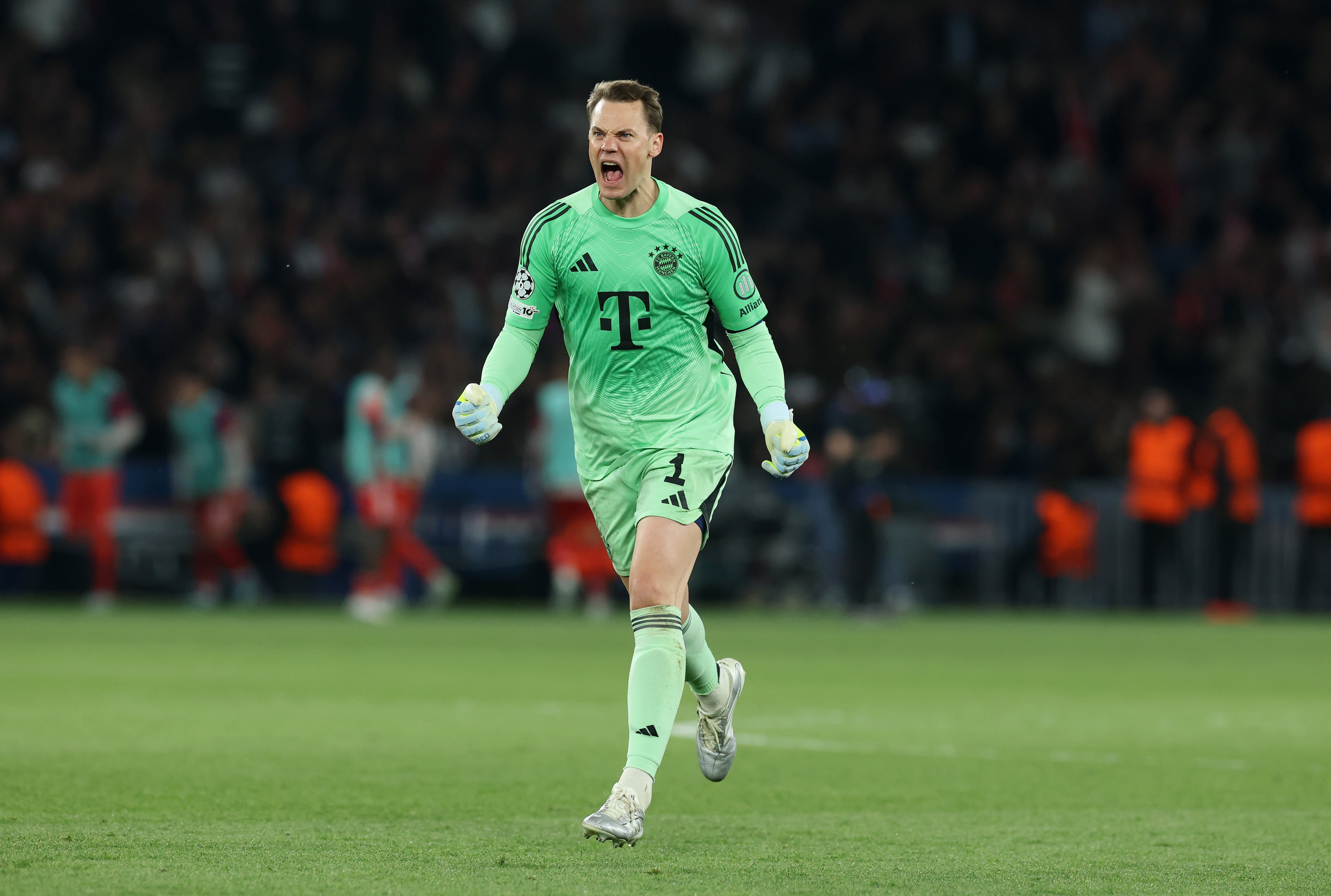 El Bayern premia a Neuer